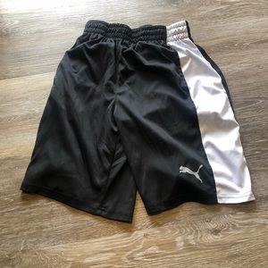 Boys puma shorts
